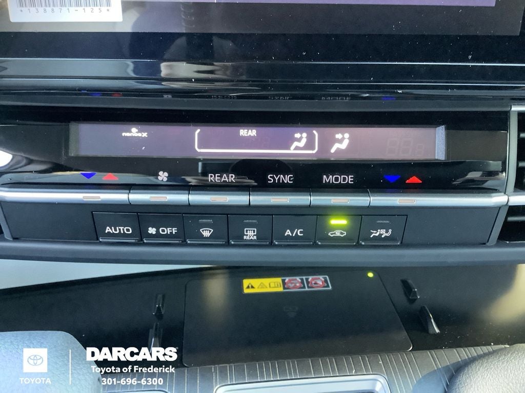 2026 Toyota Sienna LE 8 Passenger