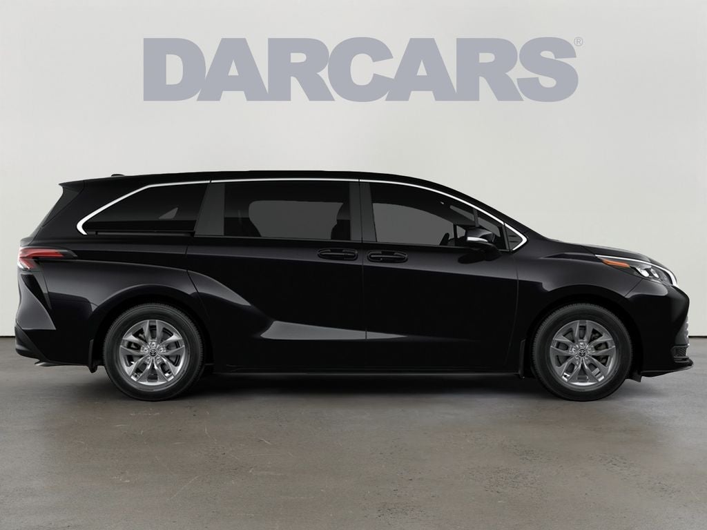 2026 Toyota Sienna LE 8 Passenger
