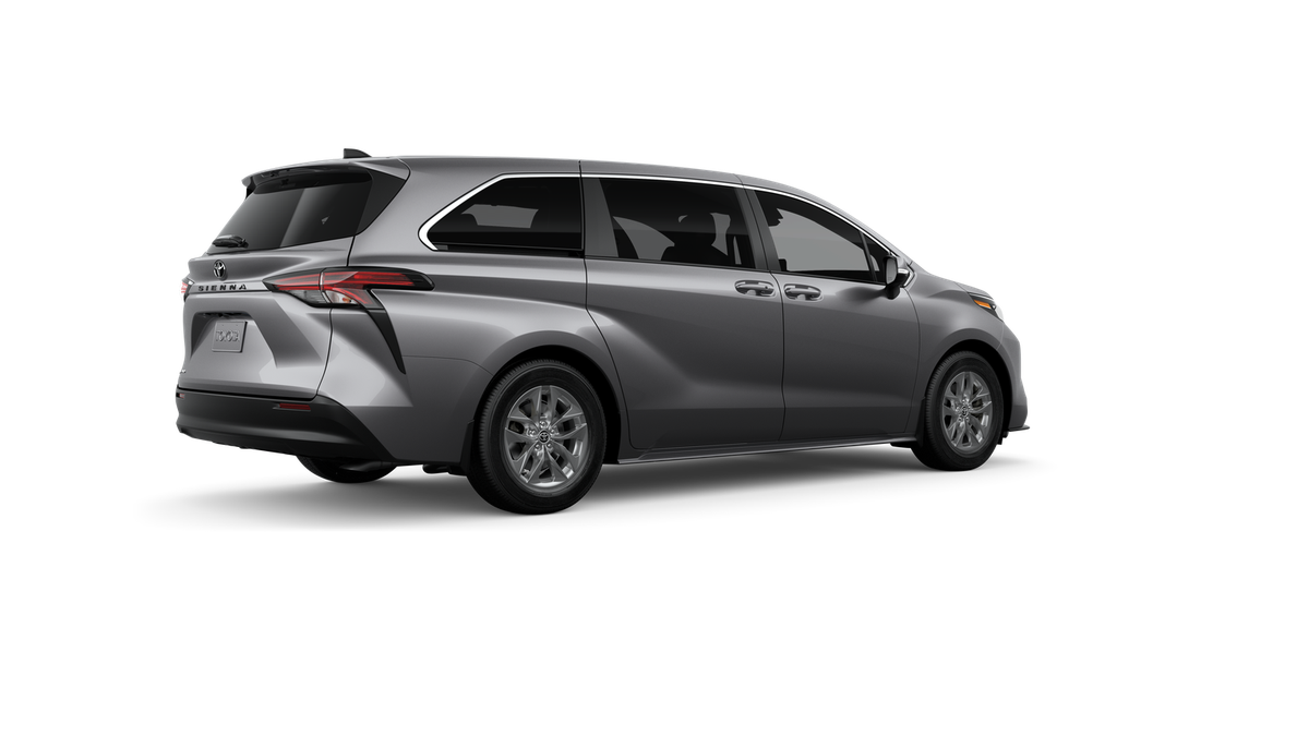 2026 Toyota Sienna LE 8 Passenger