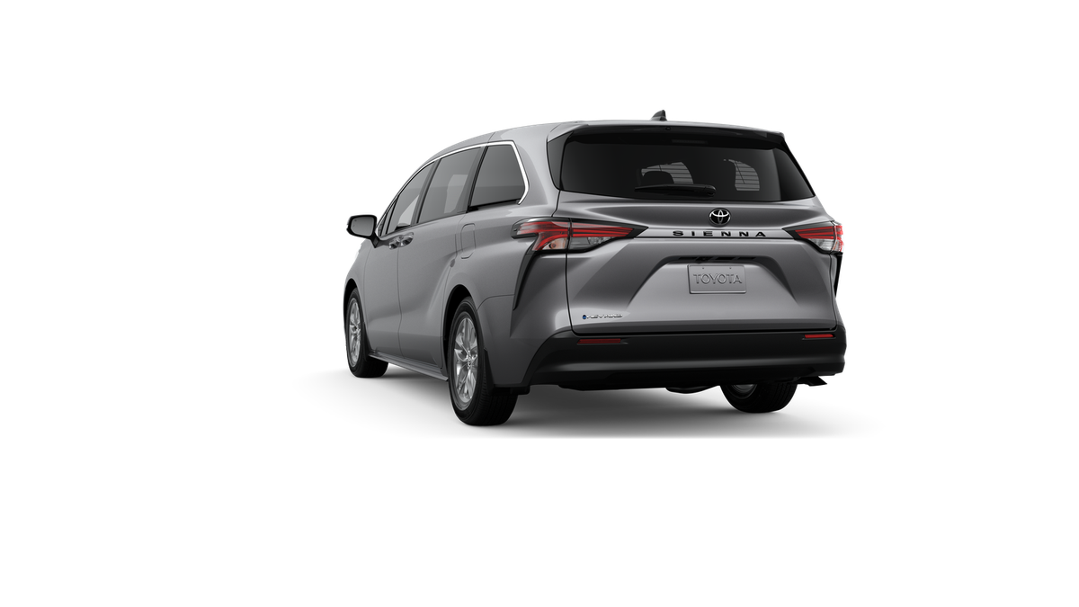 2026 Toyota Sienna LE 8 Passenger