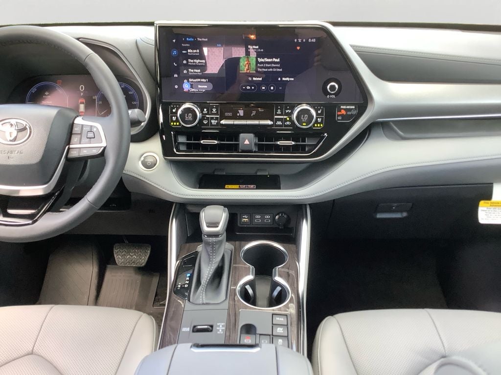 2026 Toyota Highlander Hybrid Limited