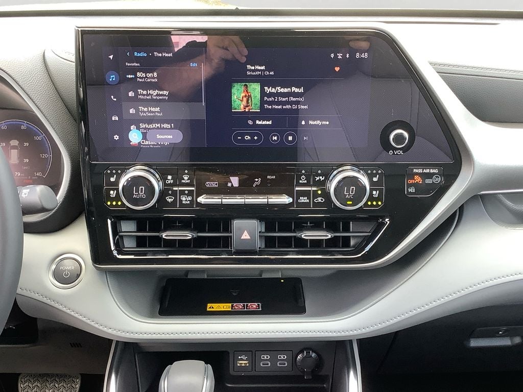 2026 Toyota Highlander Hybrid Limited
