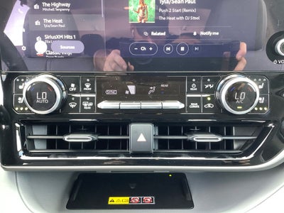 2026 Toyota Highlander Hybrid Limited