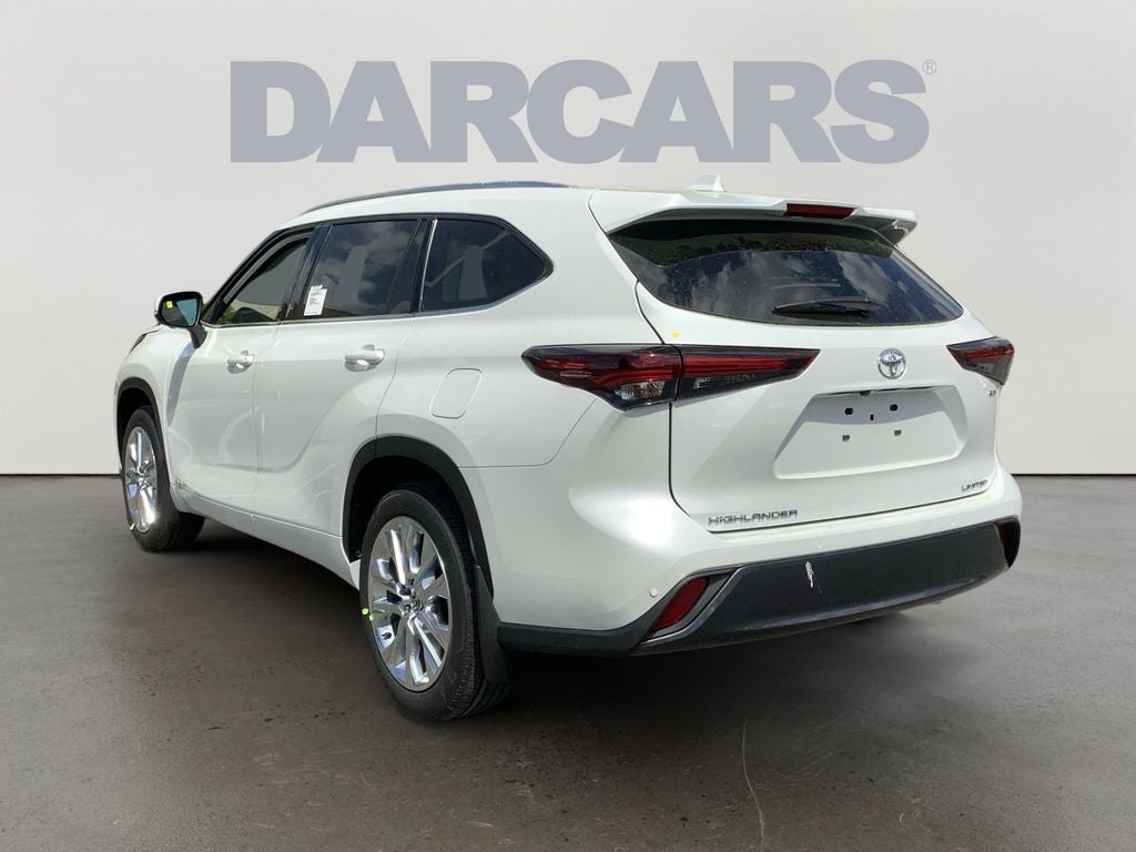 2026 Toyota Highlander Hybrid Limited