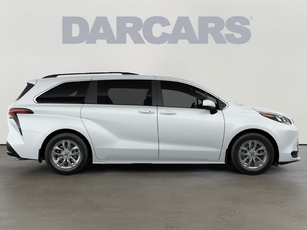 2026 Toyota Sienna XLE 7 Passenger
