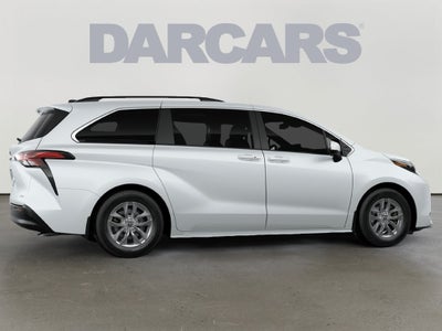 2026 Toyota Sienna XLE 7 Passenger