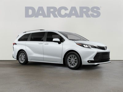 2026 Toyota Sienna XLE 8 Passenger