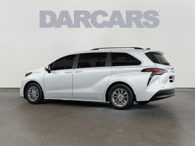 2026 Toyota Sienna XLE 8 Passenger