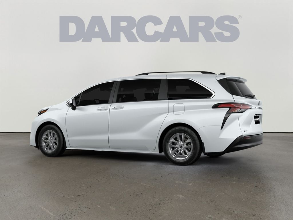 2026 Toyota Sienna XLE 8 Passenger