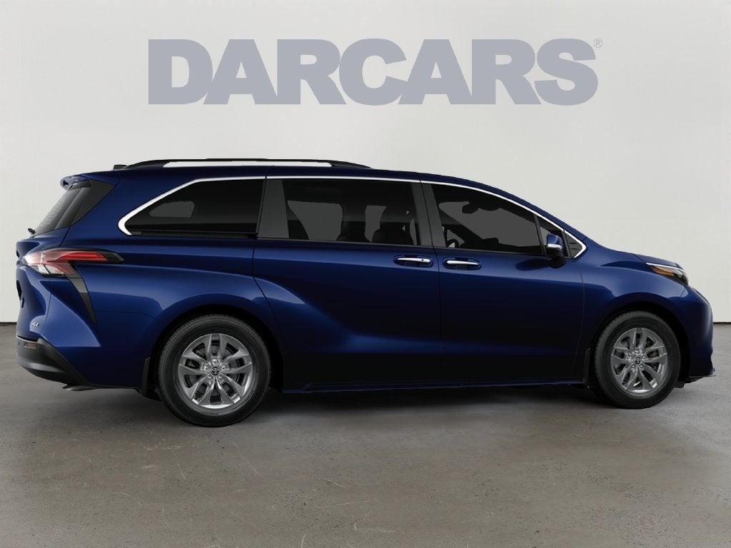 2026 Toyota Sienna XLE 8 Passenger