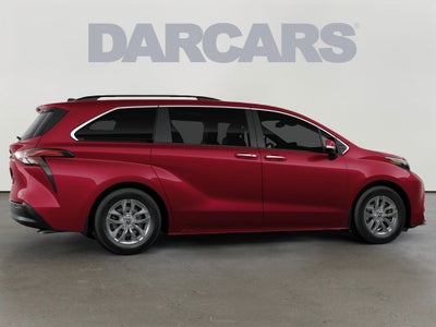 2026 Toyota Sienna XLE 8 Passenger