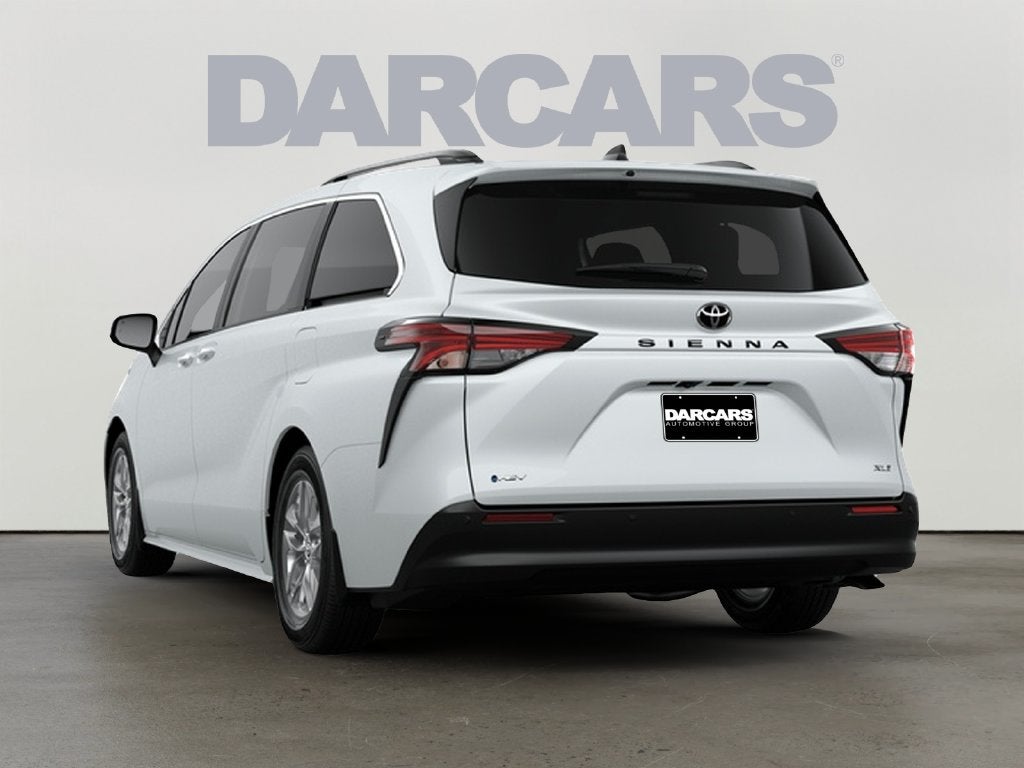 2026 Toyota Sienna XLE 8 Passenger