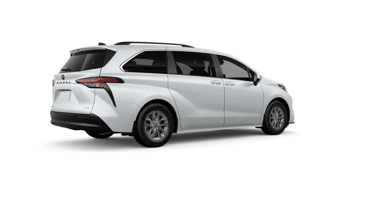 2026 Toyota Sienna XLE 7 Passenger