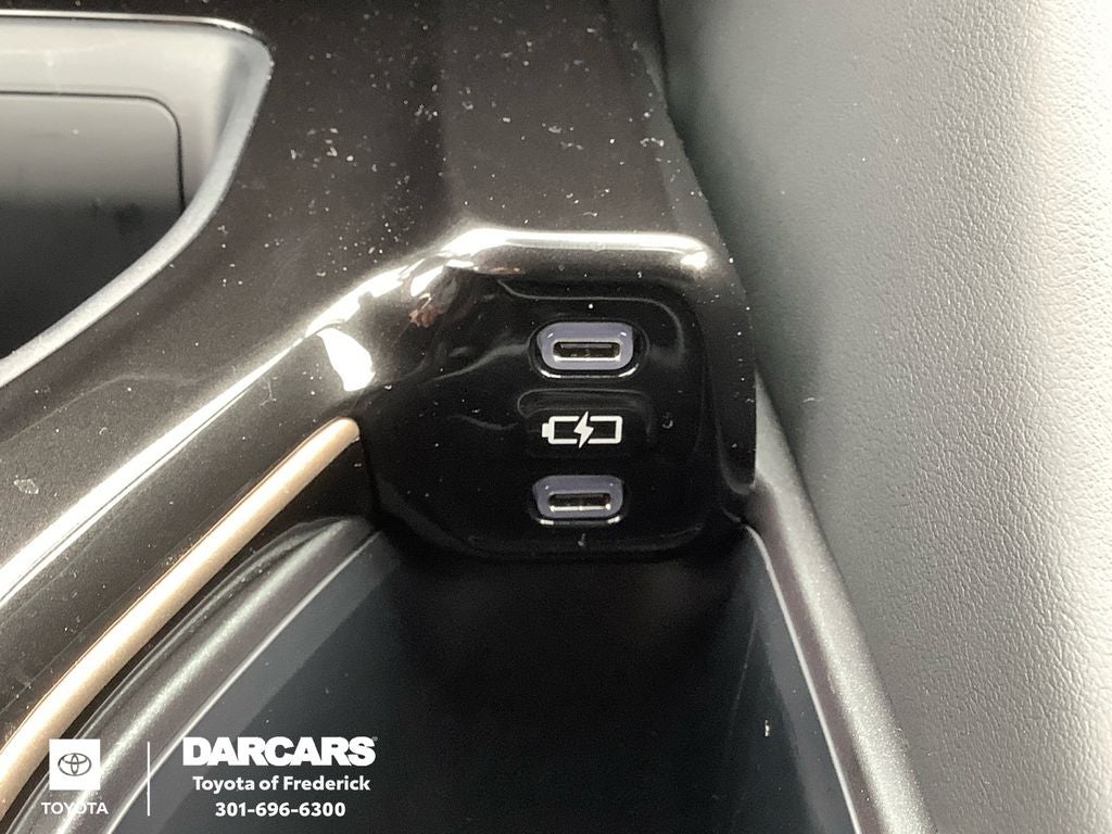 2026 Toyota Crown Signia Limited