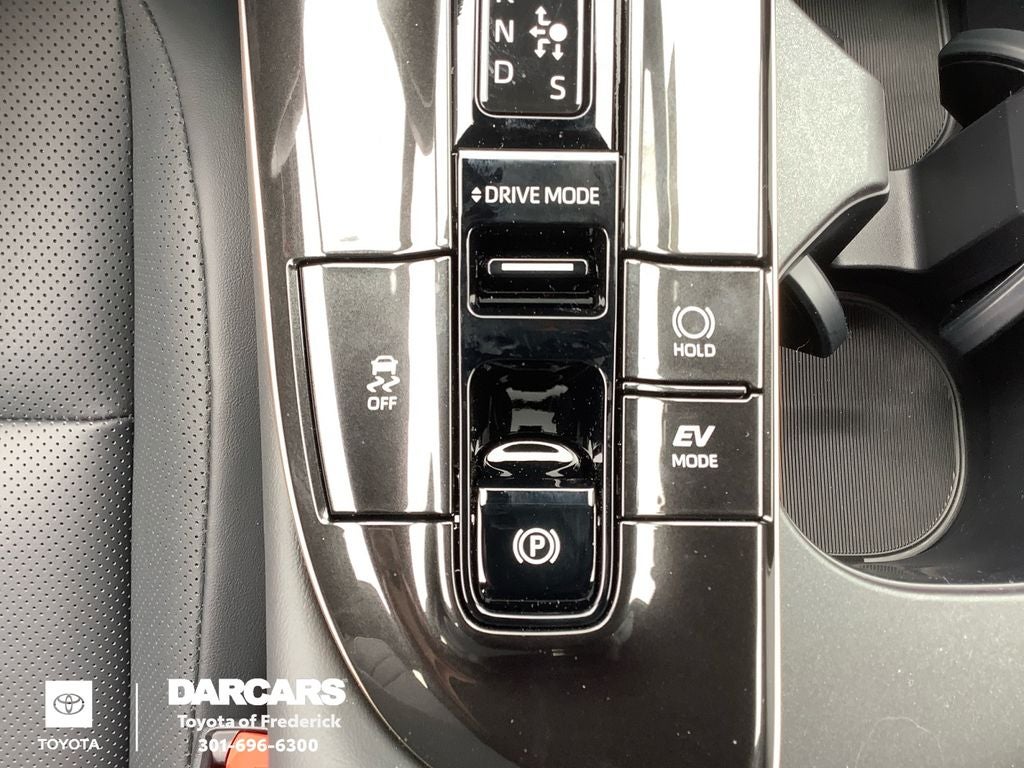 2026 Toyota Crown Signia Limited