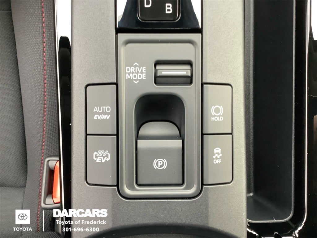 2026 Toyota Prius Plug-In Hybrid SE