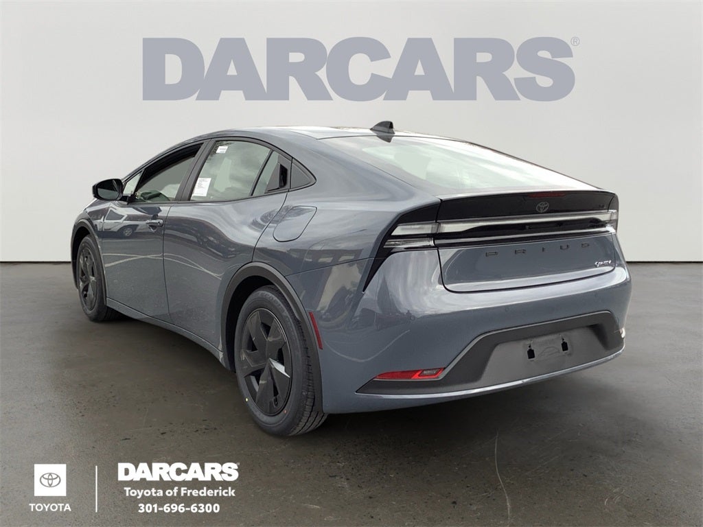 2026 Toyota Prius Plug-In Hybrid SE