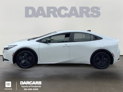 2026 Toyota Prius Plug-In Hybrid SE