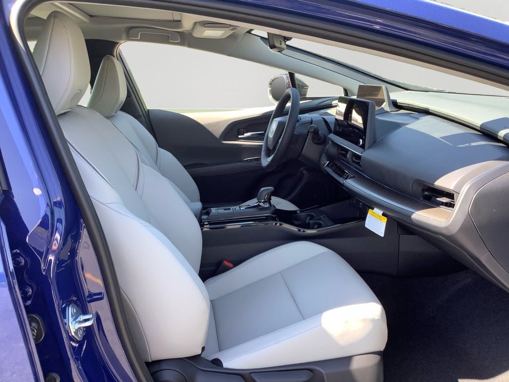 2027 Toyota Prius XLE