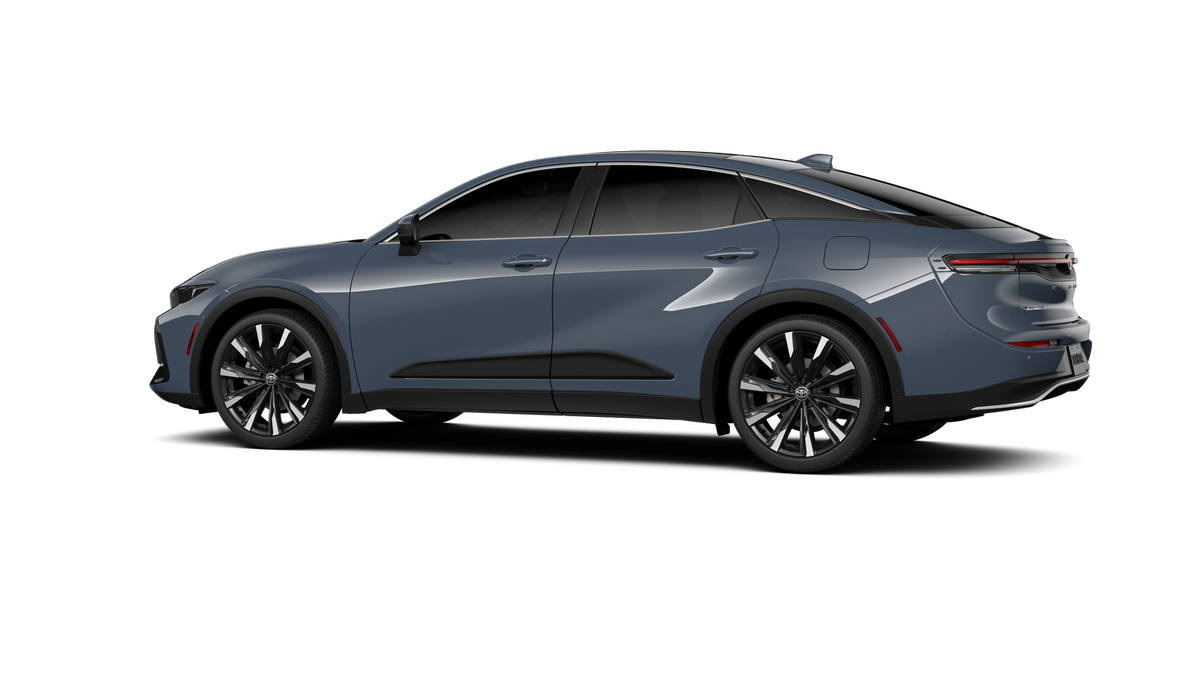 2026 Toyota Crown Platinum