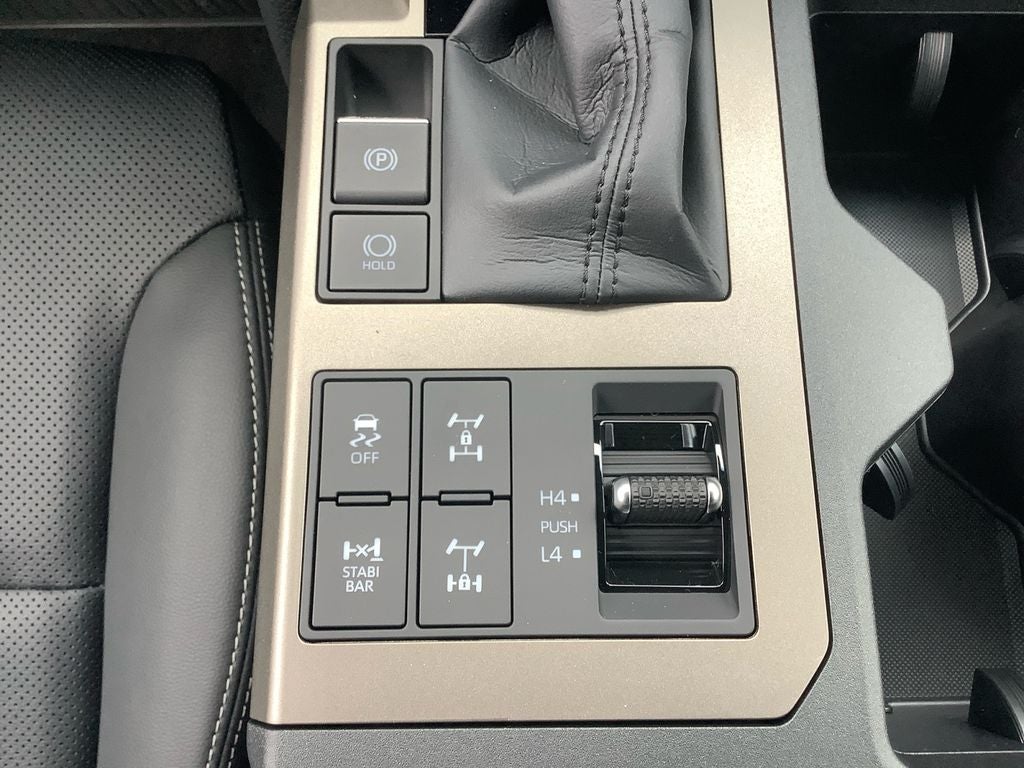 2027 Toyota Land Cruiser Base