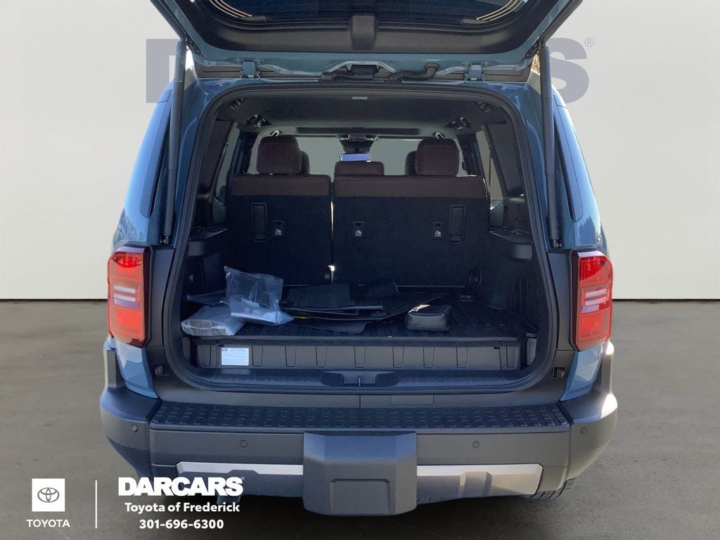 2026 Toyota Land Cruiser Base